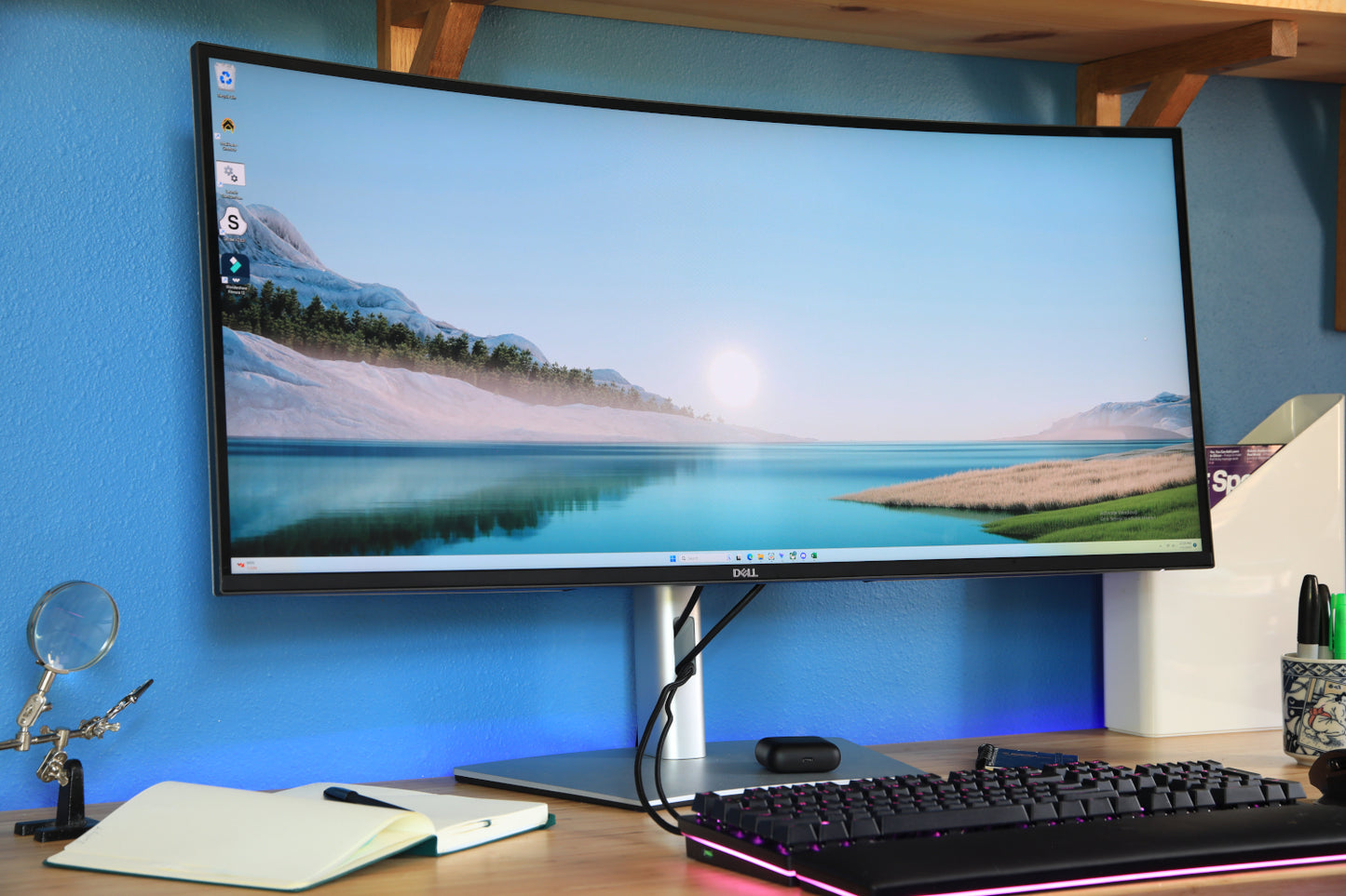 Dell UltraSharp U3824DW 38" Class WQHD+ Curved Screen LED Monitor - 21:9 - Black, Silver