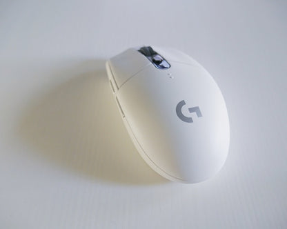 Logitech G502 X LIGHTSPEED GAMING WIRELESS WHITE - Image 1