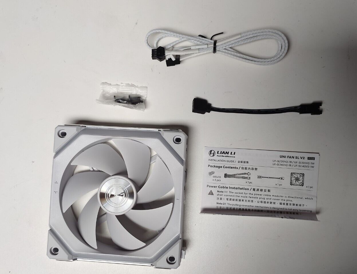 Lian-Li Fan UF-SL120V2-1W UNI FAN SL V2 120 White DC 12V & 5V FDB Retail